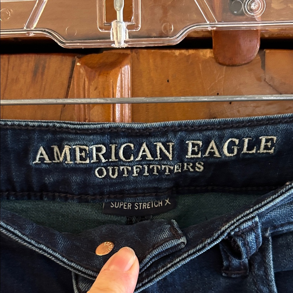 American Eagle Highest Rise Dark Blue Skinny Jegging, Super Stretch X, Size 8 - Picture 2 of 8
